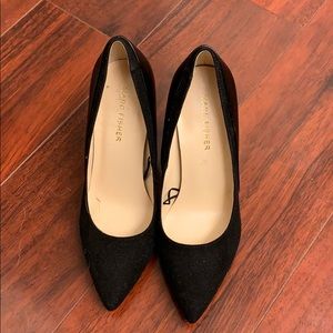 Black Marc Fisher pumps/heels
